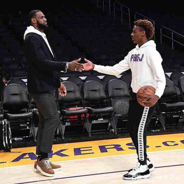 让鲁梅尼格 让鲁梅尼格